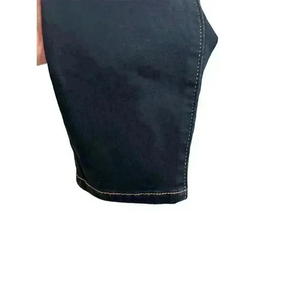 Levi's Signature Maternity Skinny Jeans Size Small.  New With Tags - Picture 5 of 6